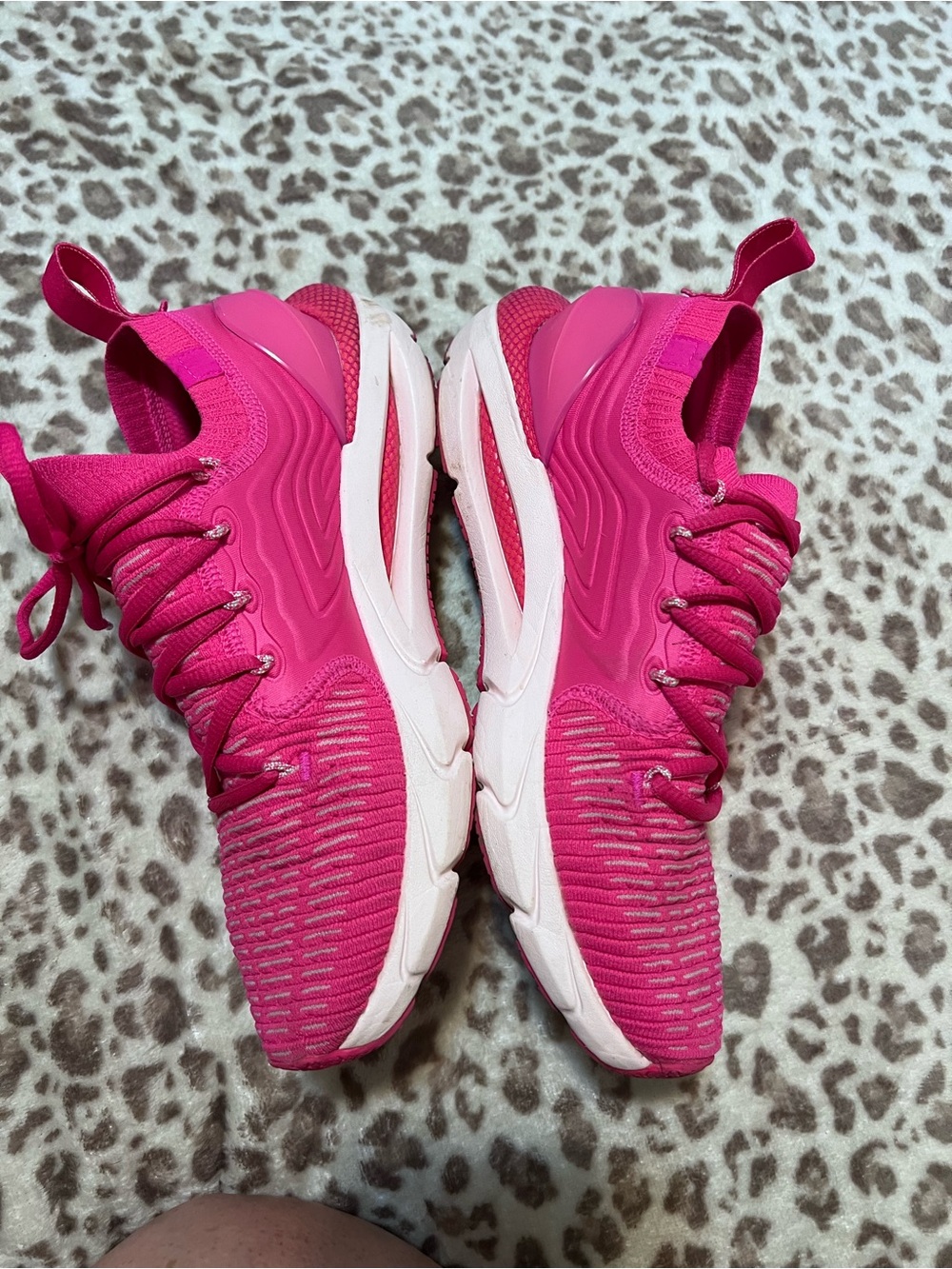 Under Armour HOVR Phantom 3 SE IntelliKnit Pink Running Shoes Women Size 9 - Picture 4 of 12